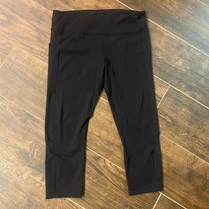 Lululemon 🍋 Pace Rival Crop 22”, Sz 10